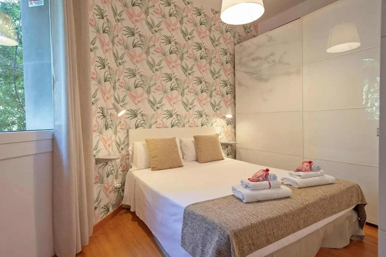 Alcam Paseo San Juan Apartment Barcelona